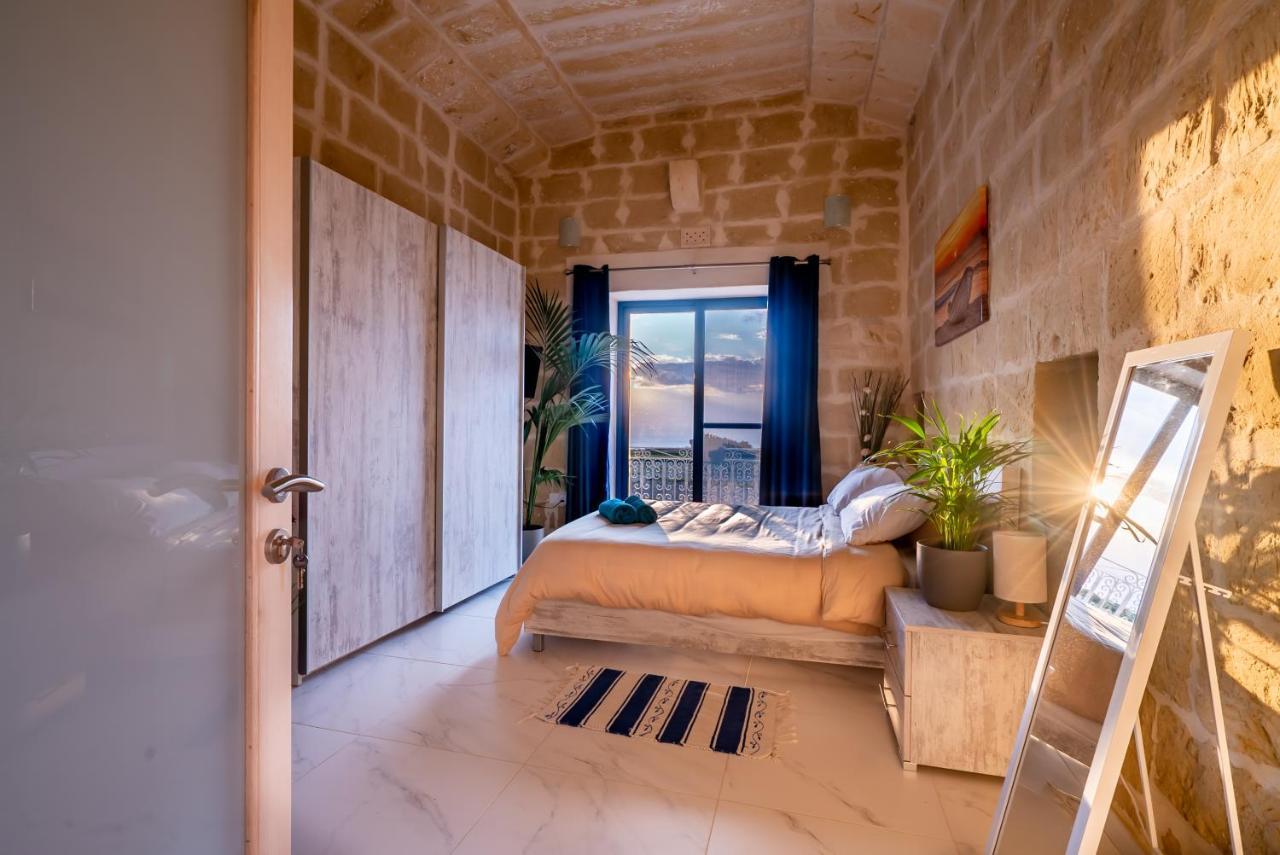 Bed and Breakfast Fiftyfour West Boutique Living Арб Екстер'єр фото
