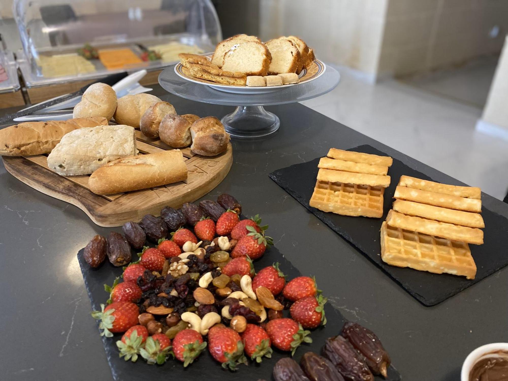 Bed and Breakfast Fiftyfour West Boutique Living Арб Екстер'єр фото