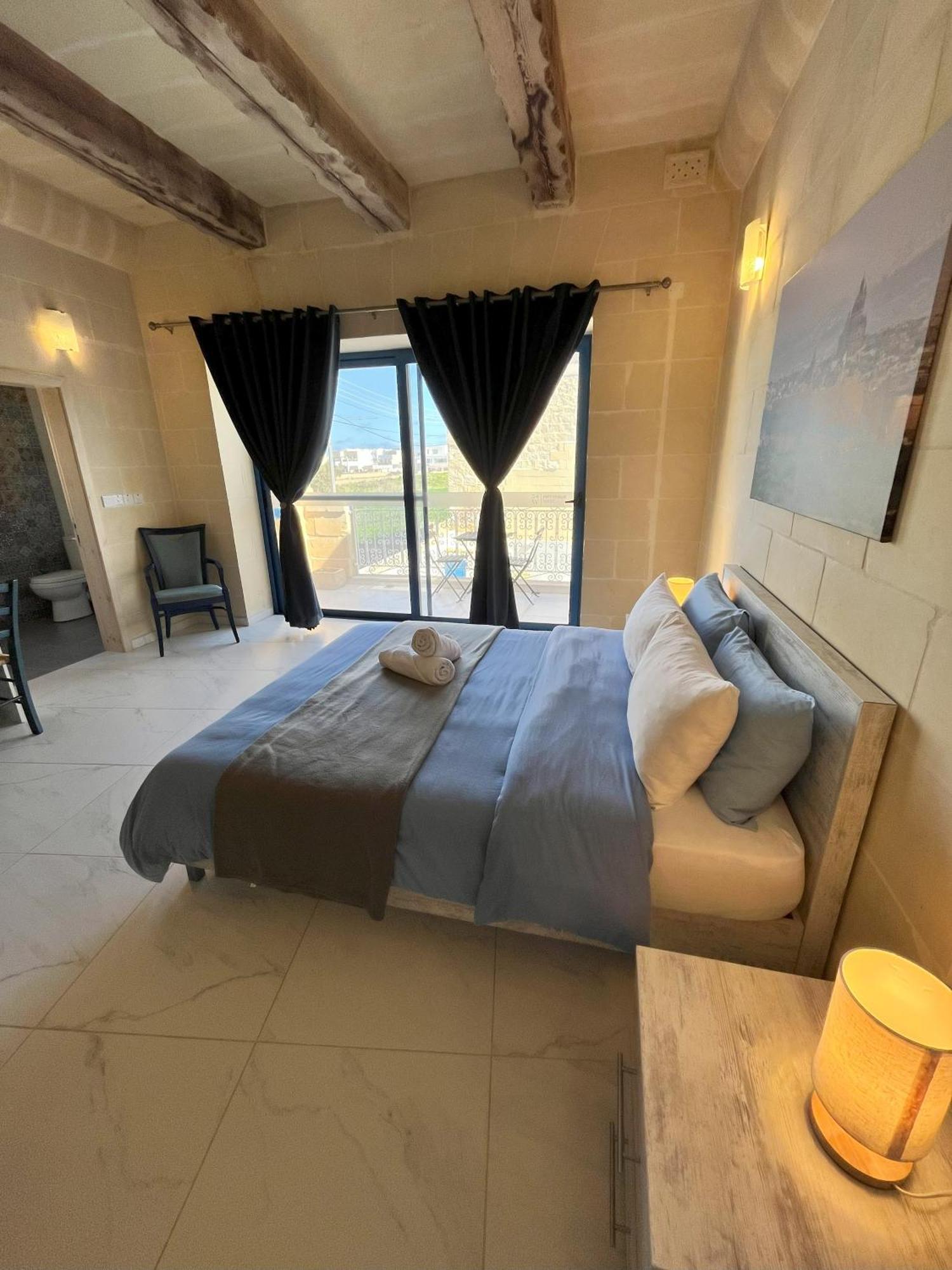 Bed and Breakfast Fiftyfour West Boutique Living Арб Екстер'єр фото