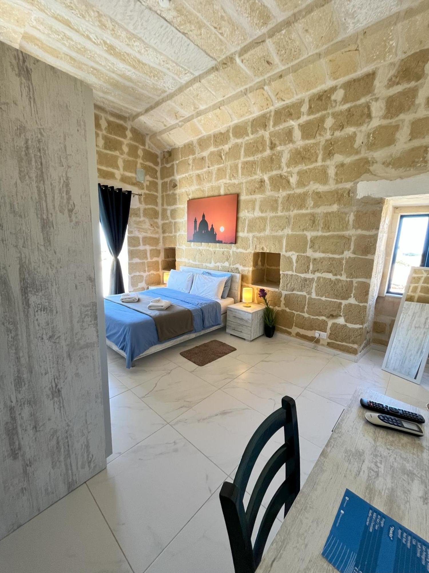 Bed and Breakfast Fiftyfour West Boutique Living Арб Екстер'єр фото