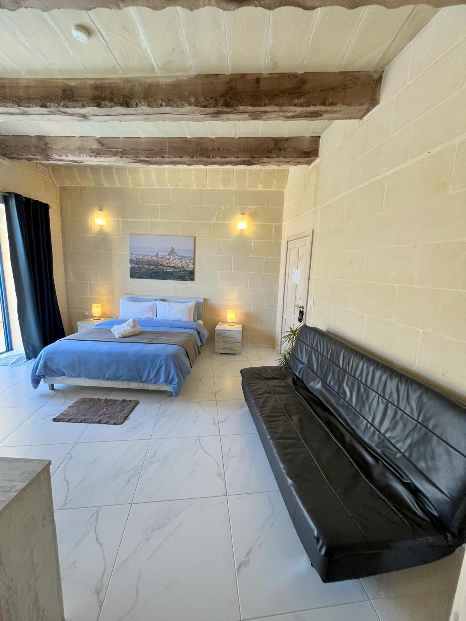 Bed and Breakfast Fiftyfour West Boutique Living Арб Екстер'єр фото