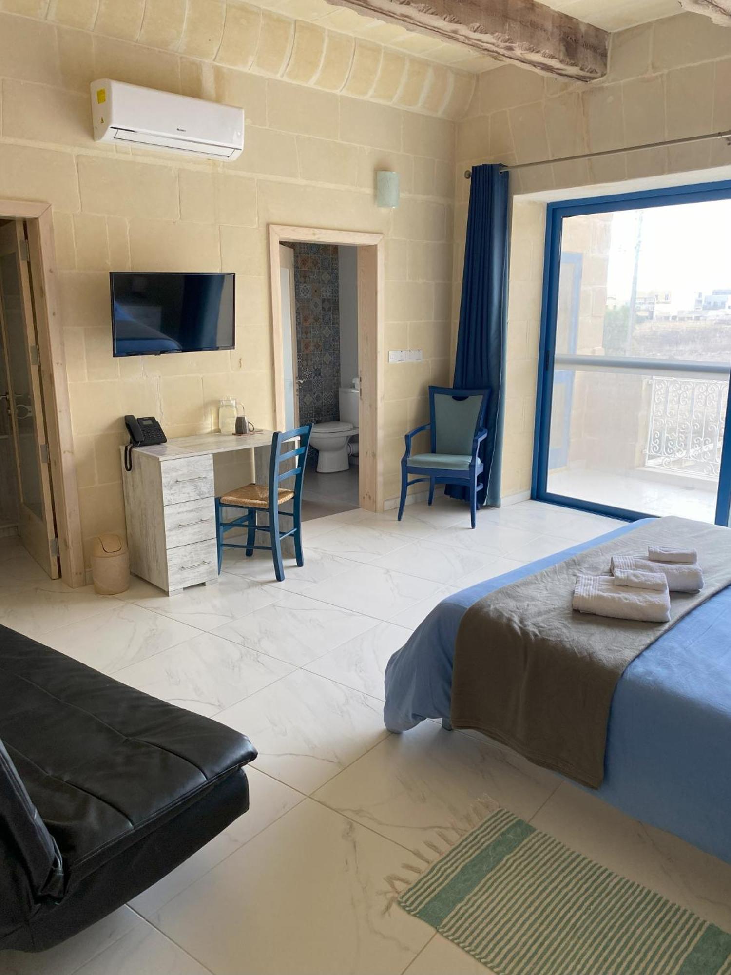 Bed and Breakfast Fiftyfour West Boutique Living Арб Екстер'єр фото